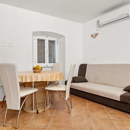 Apartment Old Town Lovran