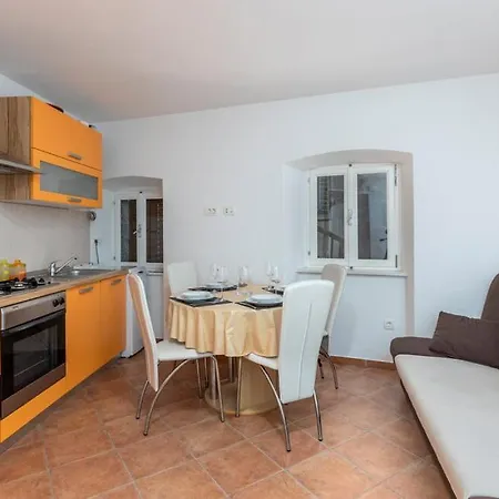 Old Town Apartment